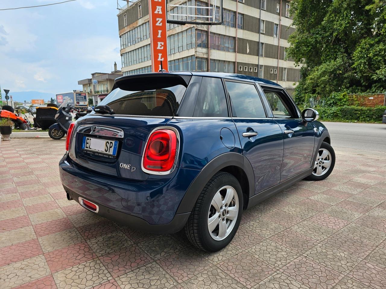 "PROMO" MINI 5 PORTE 1.5 95cv FULL LED/PACK COLOR/23km/L