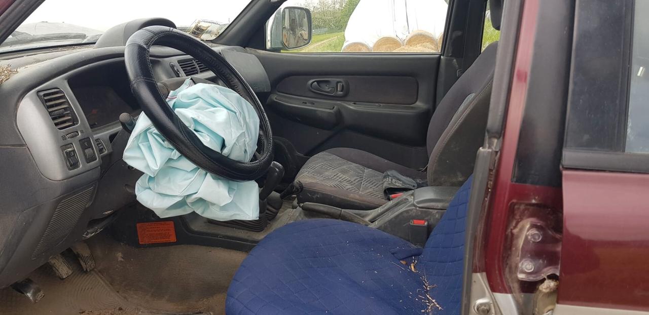 Mitsubishi L200 2.5 TDI 100CV 4WD R/D LOCK