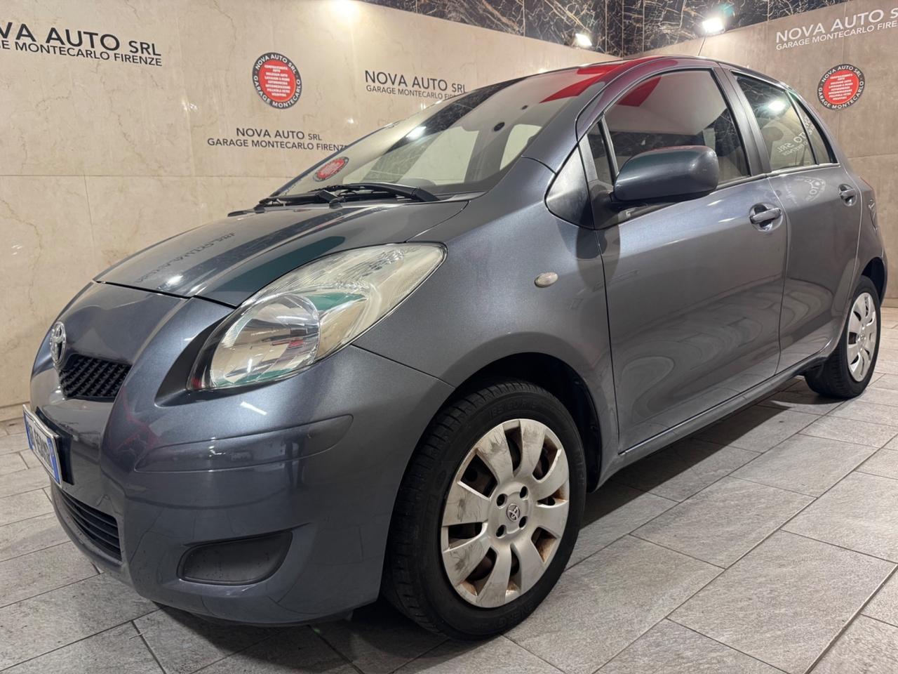 Toyota Yaris 1.0 5 porte NEOPATENTATI / TAGLIANDI TOYOTA