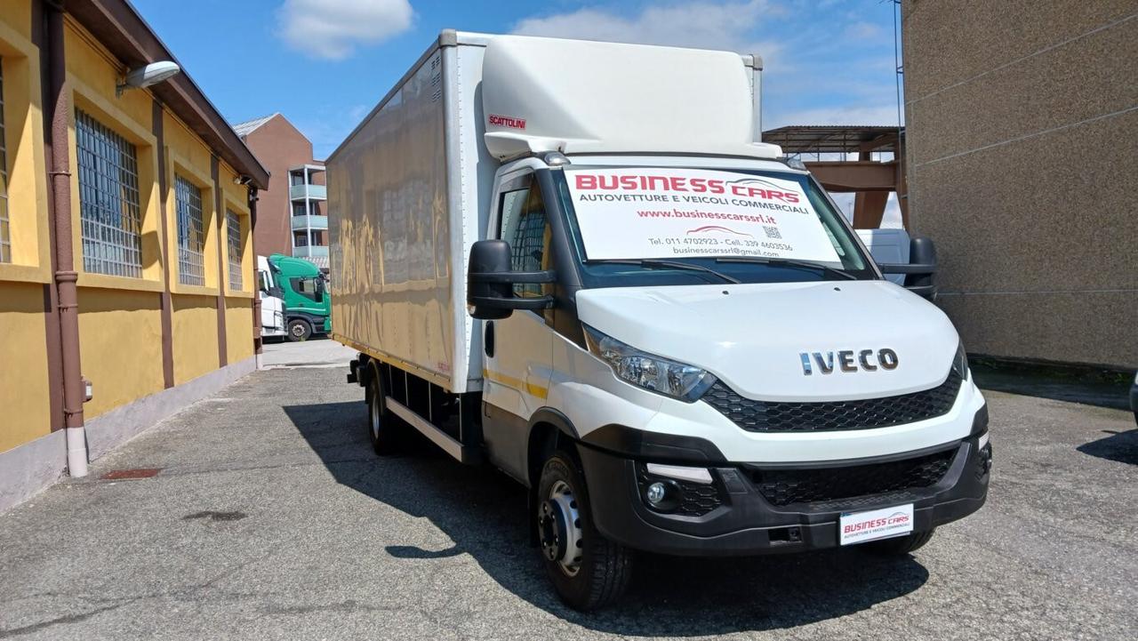 IVECO DAILY 60C17 3.0 HPI CAB. CON SPONDA POST. CARICATRICE - LUNGH. CARICO 6 MT.+IVA