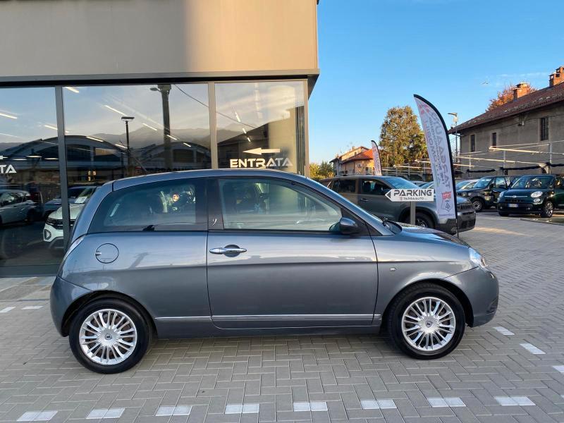 Lancia Ypsilon 3 Porte Ypsilon 1.2 16v Oro