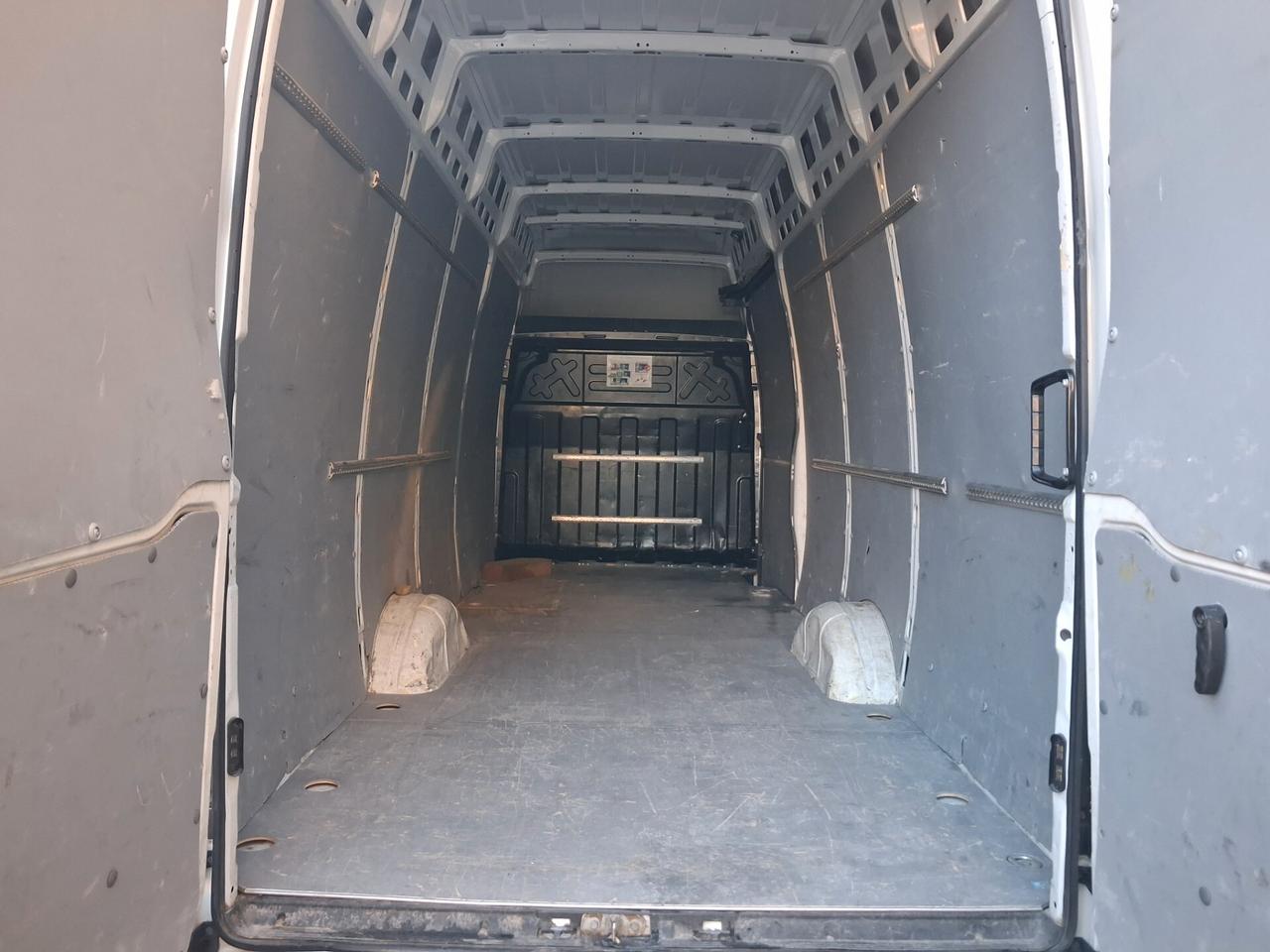 Iveco Daily v35 s 14 2022 unico prop nav