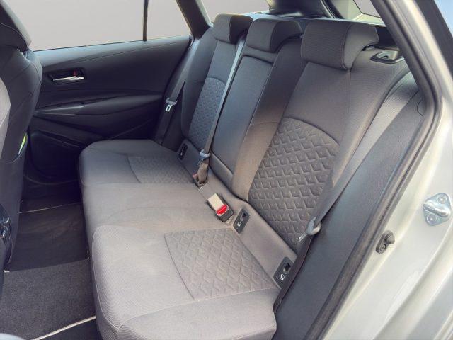 TOYOTA Corolla Touring Sports 1.8 Hybrid Business Tech cvt