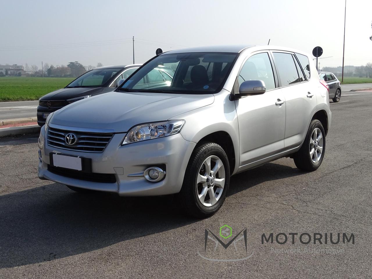 Toyota RAV4 5 Porte RAV4 Crossport 2.2 d-4d 2wd 150cv