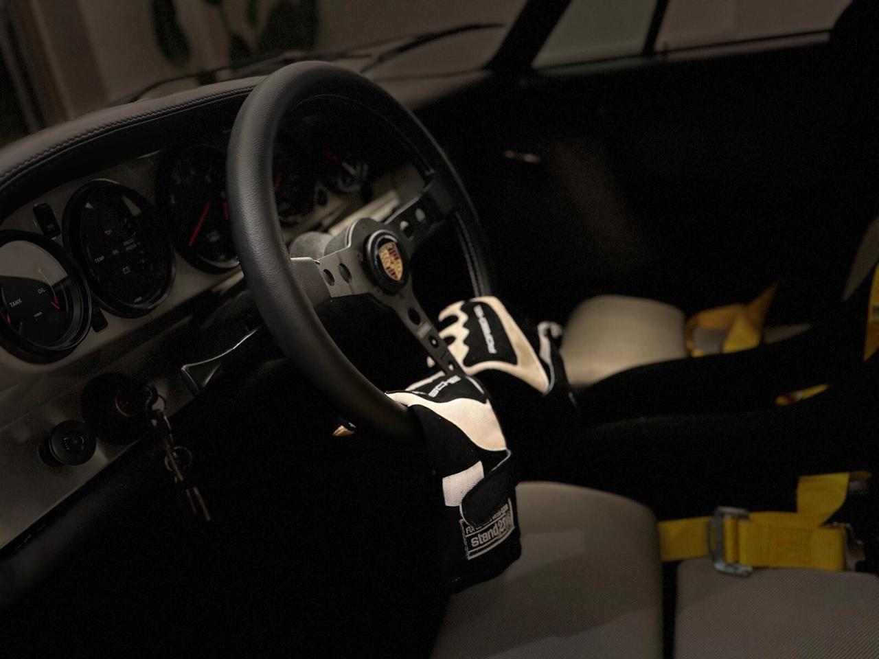 Porsche 912 COUPE RESTOMOD 3.8 387 CV