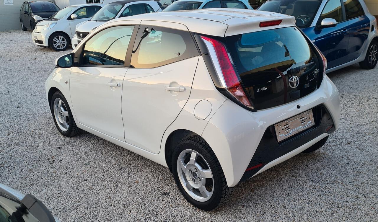 Toyota Aygo 1.0 NESSUN OBBLIGO DI FINANZIAMENTO GARANZIA 12 MESI