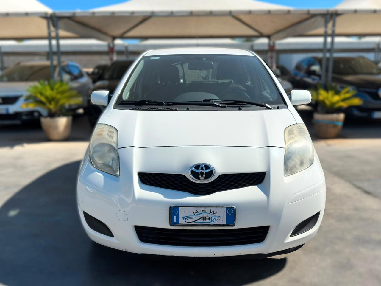 Toyota Yaris 1.0 5 porte Sol