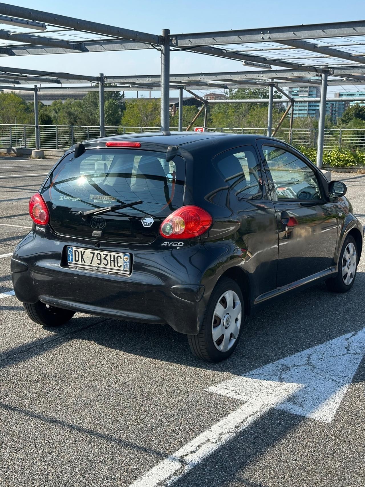 Toyota Aygo 1.0 12V VVT-i 3 porte Sol
