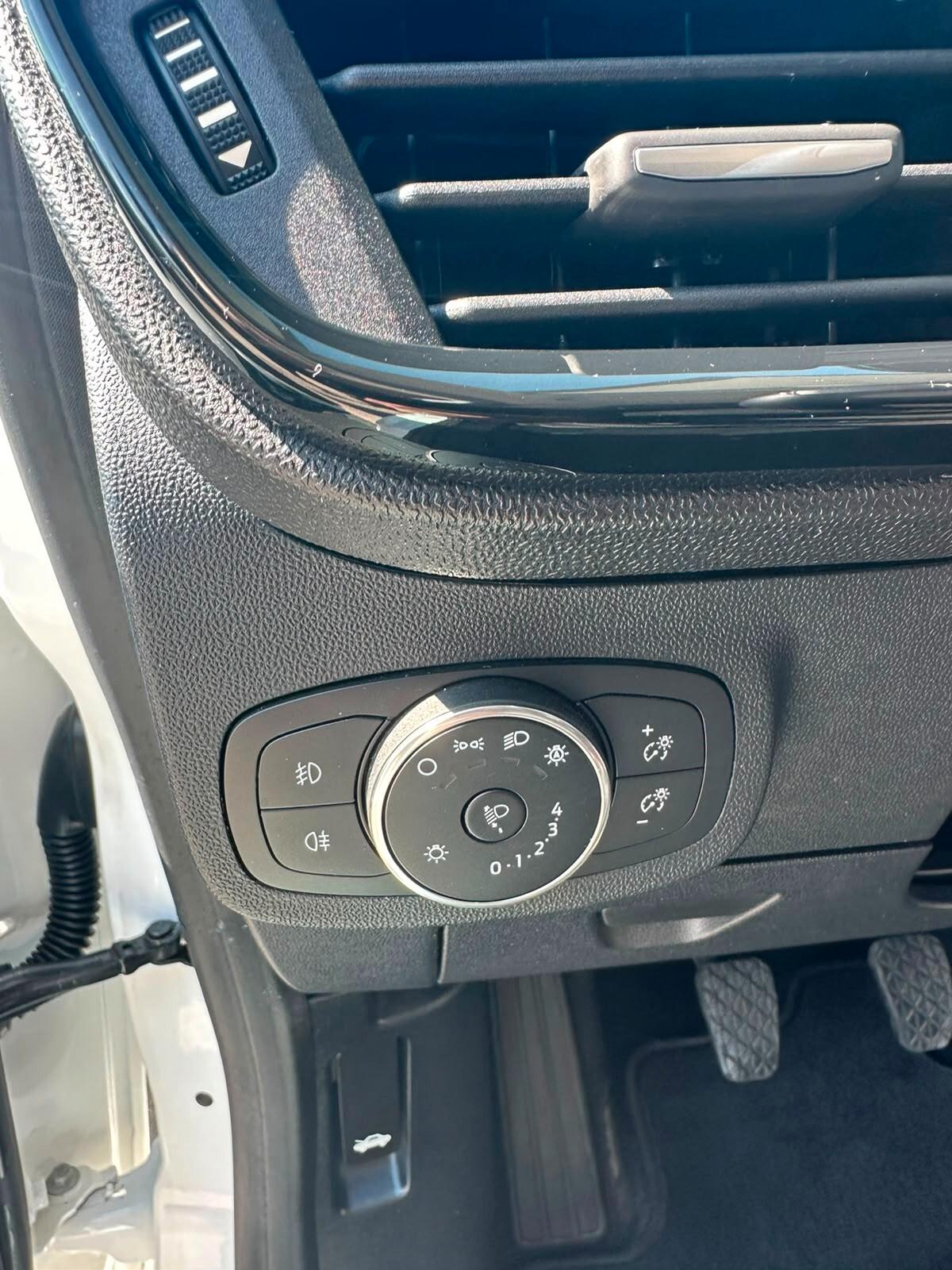 Ford Fiesta 1.5 EcoBlue 5 porte Connect Business