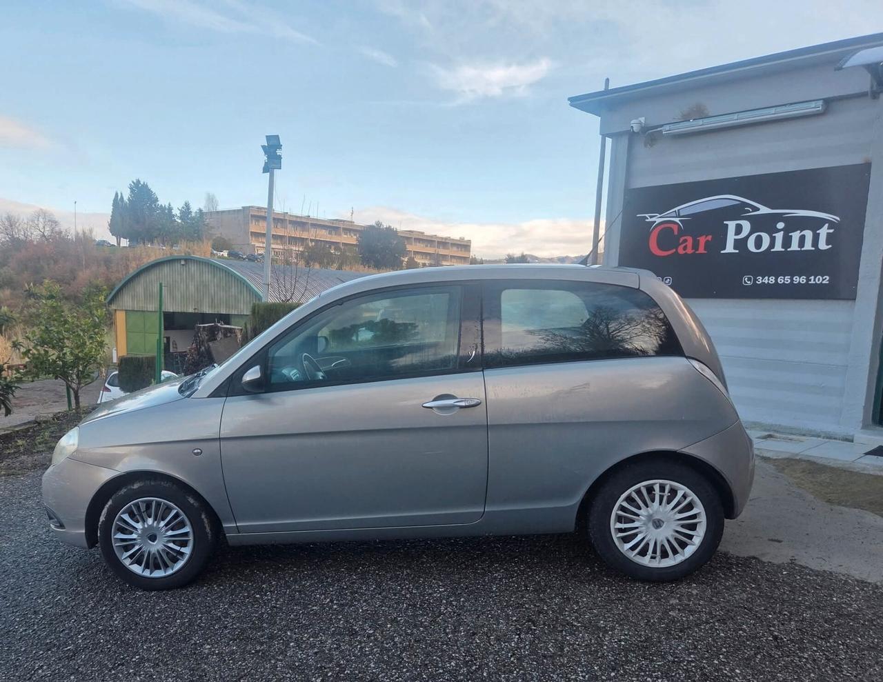 lancia Ypsilon 1.3 75cv multijeat