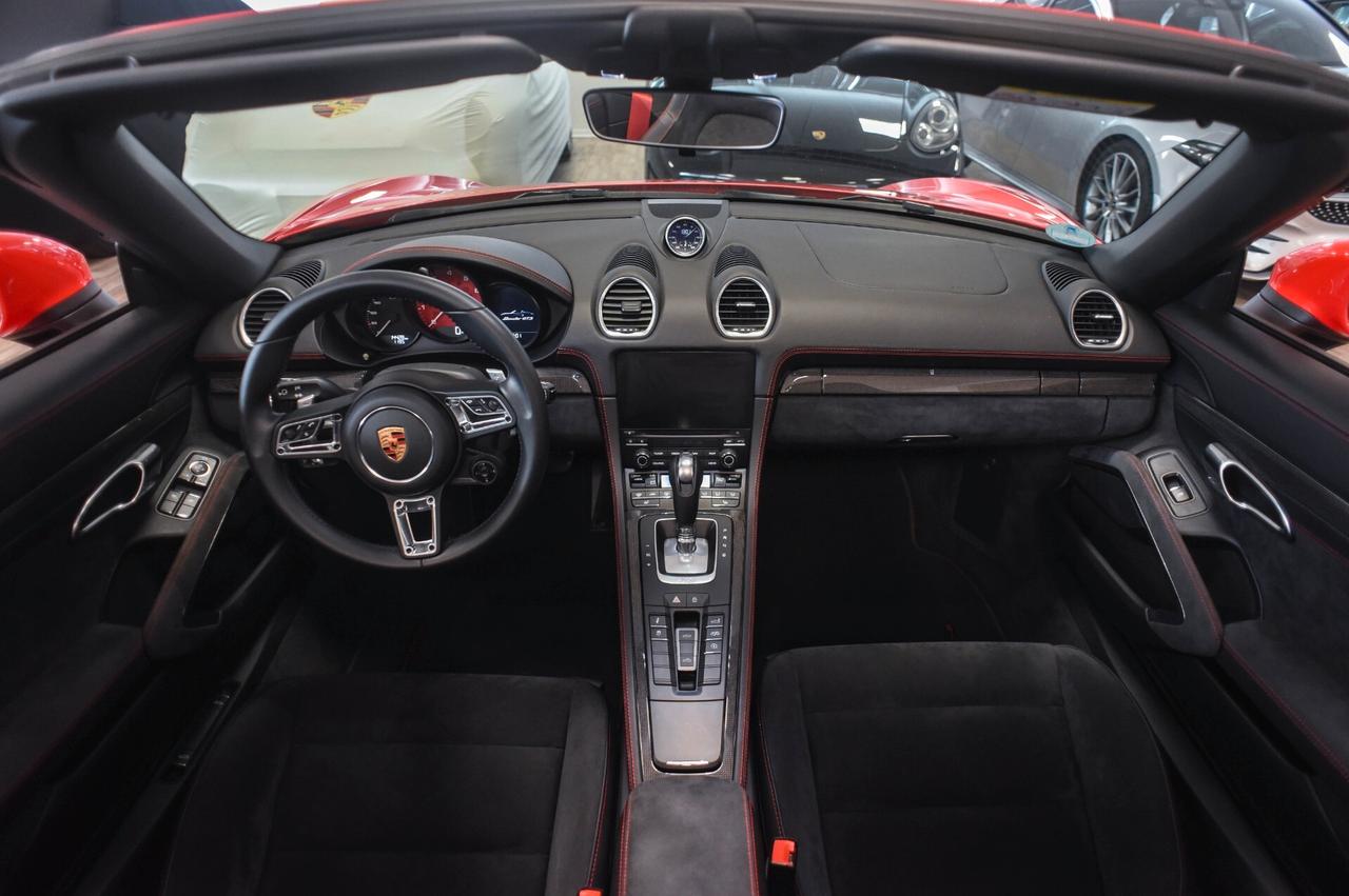 Porsche 718 Spyder Boxster 2.5 GTS