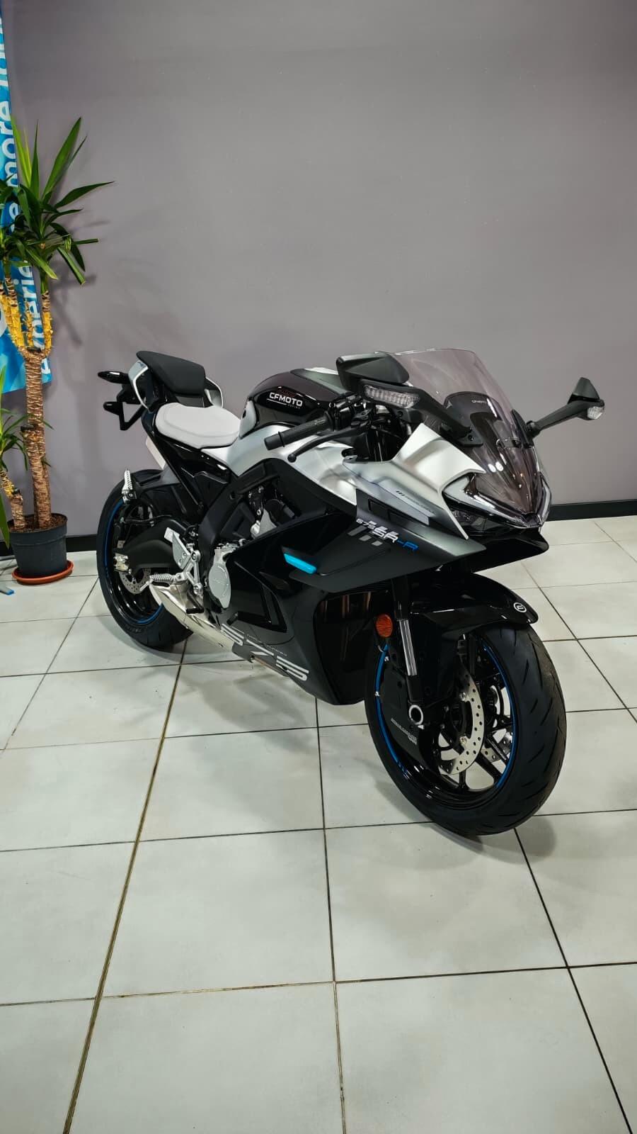 Cf Moto 675 SR-R