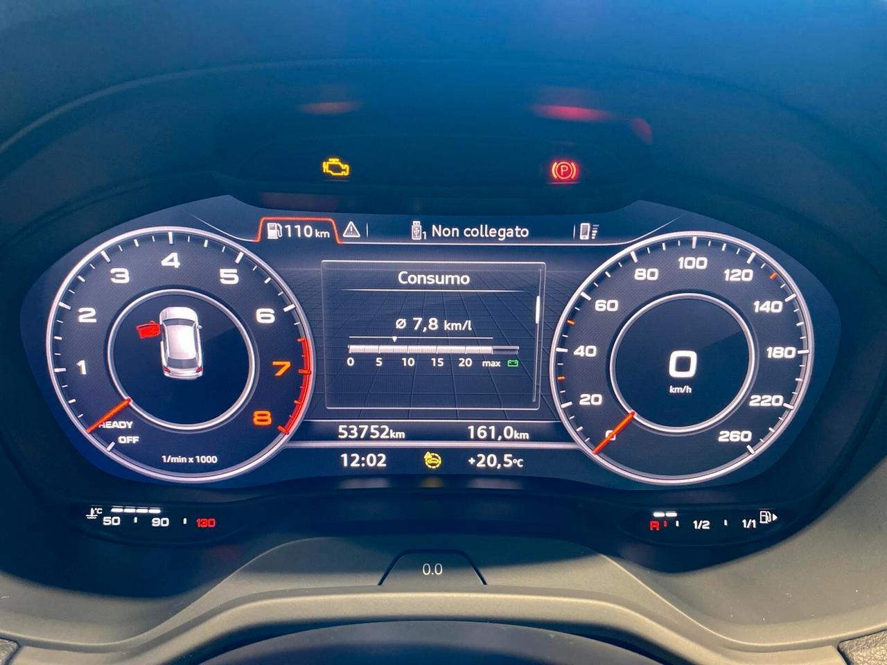 Audi Q2 35 TFSI S tronic Identity Black