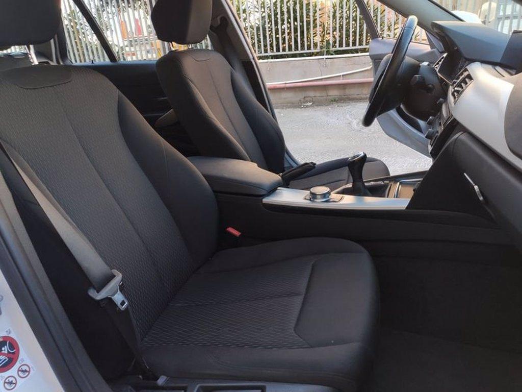 BMW 320d touring business advantage del 2017
