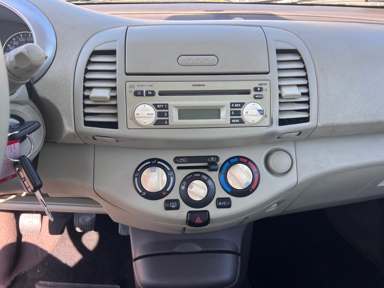Nissan Micra 1.2 16V 5 porte Acenta