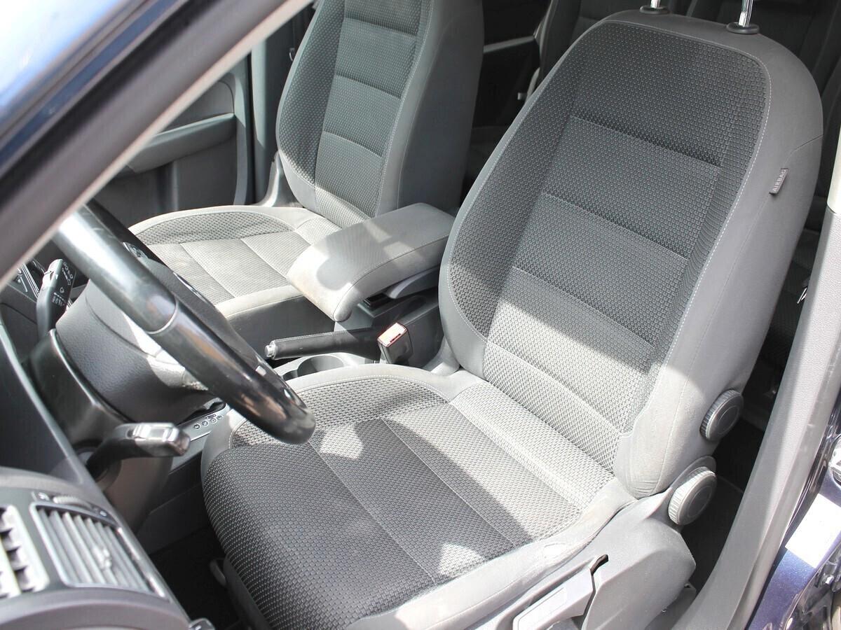 Volkswagen Touran 1.6 TDI DSG Comfortline