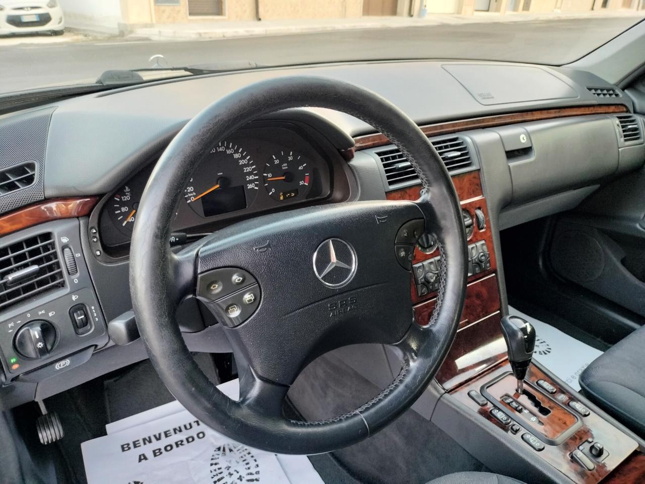 Mercedes-benz E 220 CDI cat Elegance cambio automatico