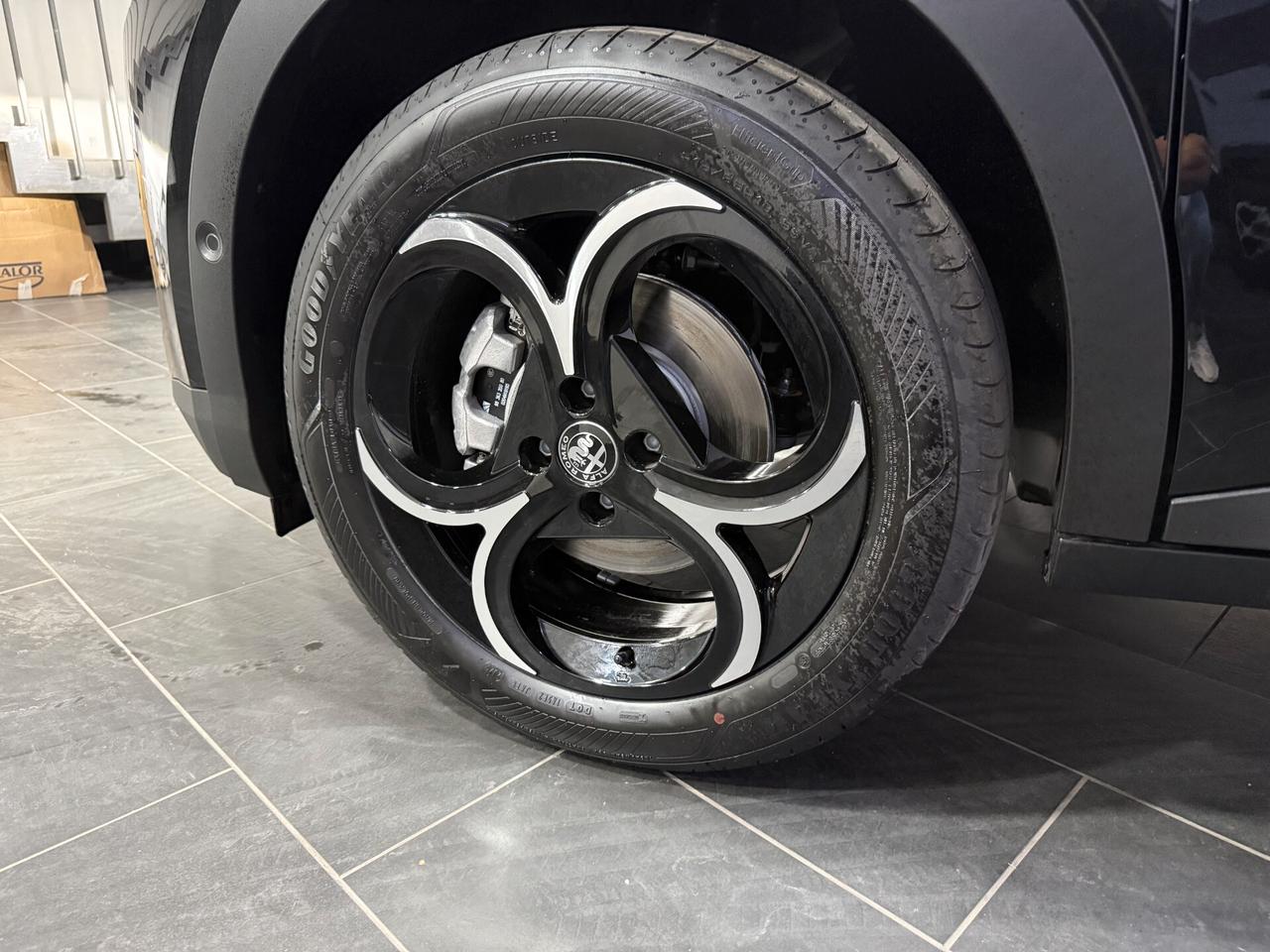 Alfa Romeo Junior 1.2 145 CV Hybrid eDCT6 Sprint