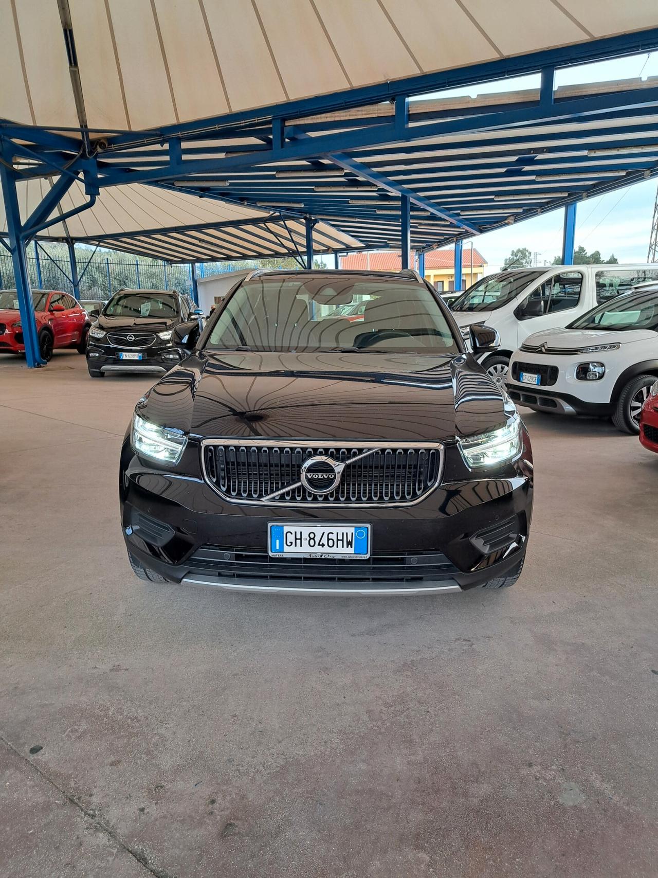 Volvo XC40 T3 Momentum Pro AUTOM.