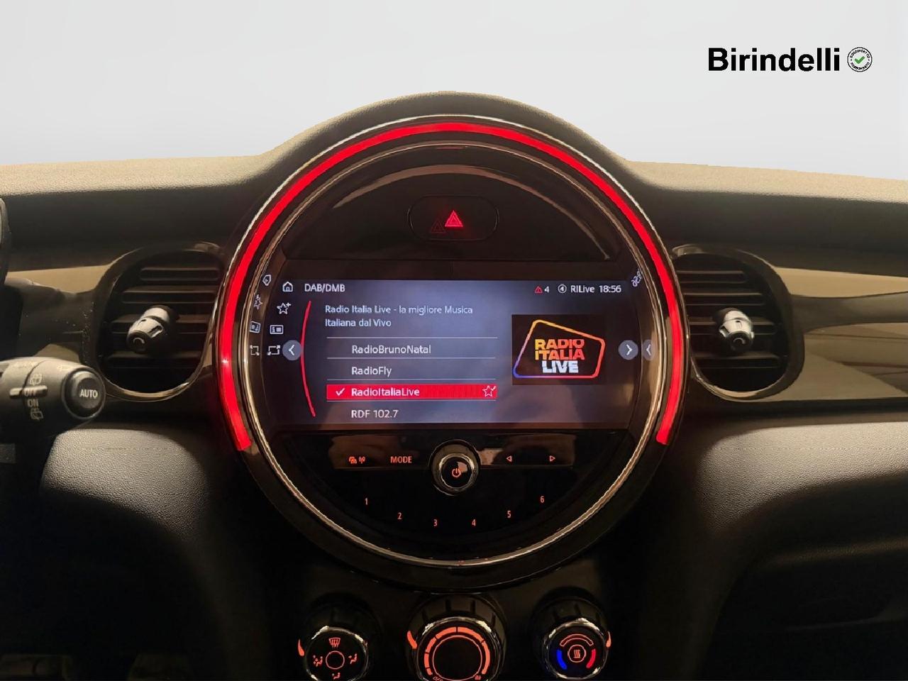 MINI Mini 4ª serie (F56) - Mini 1.5 Cooper Camden Edition