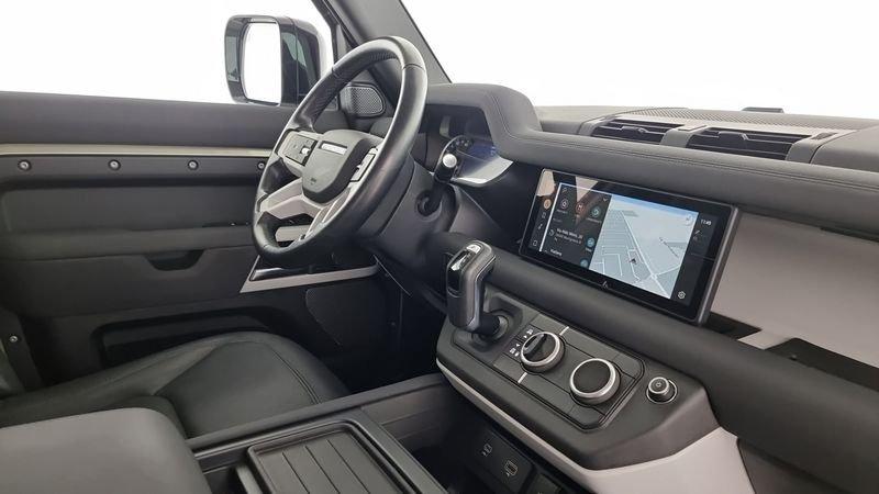 Land Rover Defender 110 3.0D I6 200 CV AWD Auto SE Autocarro N1