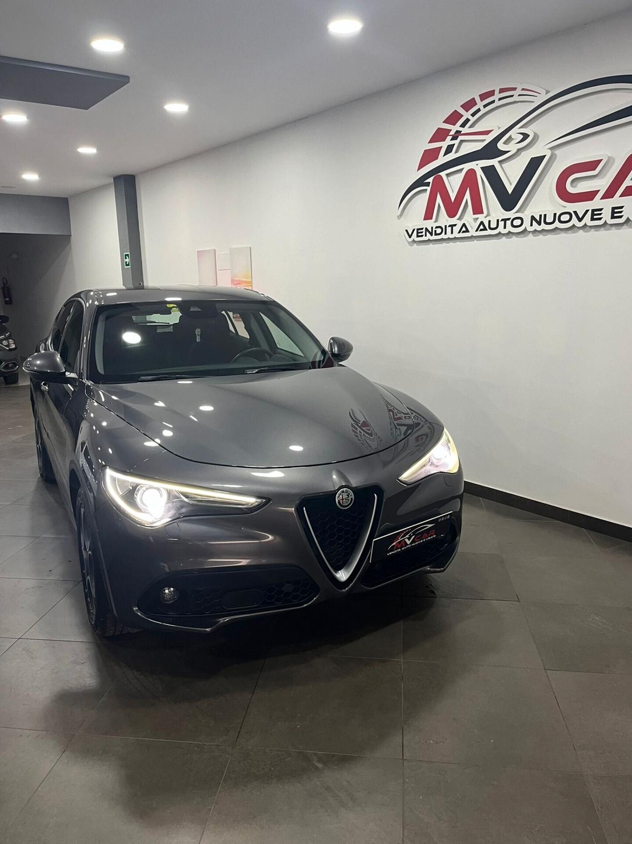 Alfa Romeo Stelvio 2.2 Turbodiesel 160 CV AT8 RWD Sport-Tech