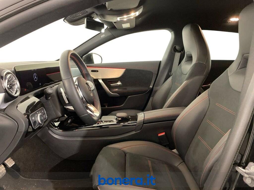 Mercedes CLA Shooting Brake 200 D Premium 8G-DCT