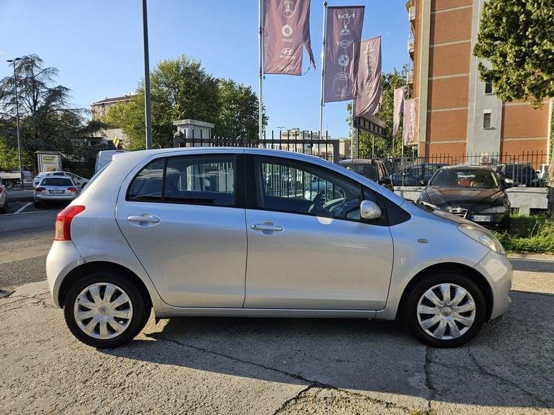 Toyota Yaris Yaris 5p 1.3 Sol
