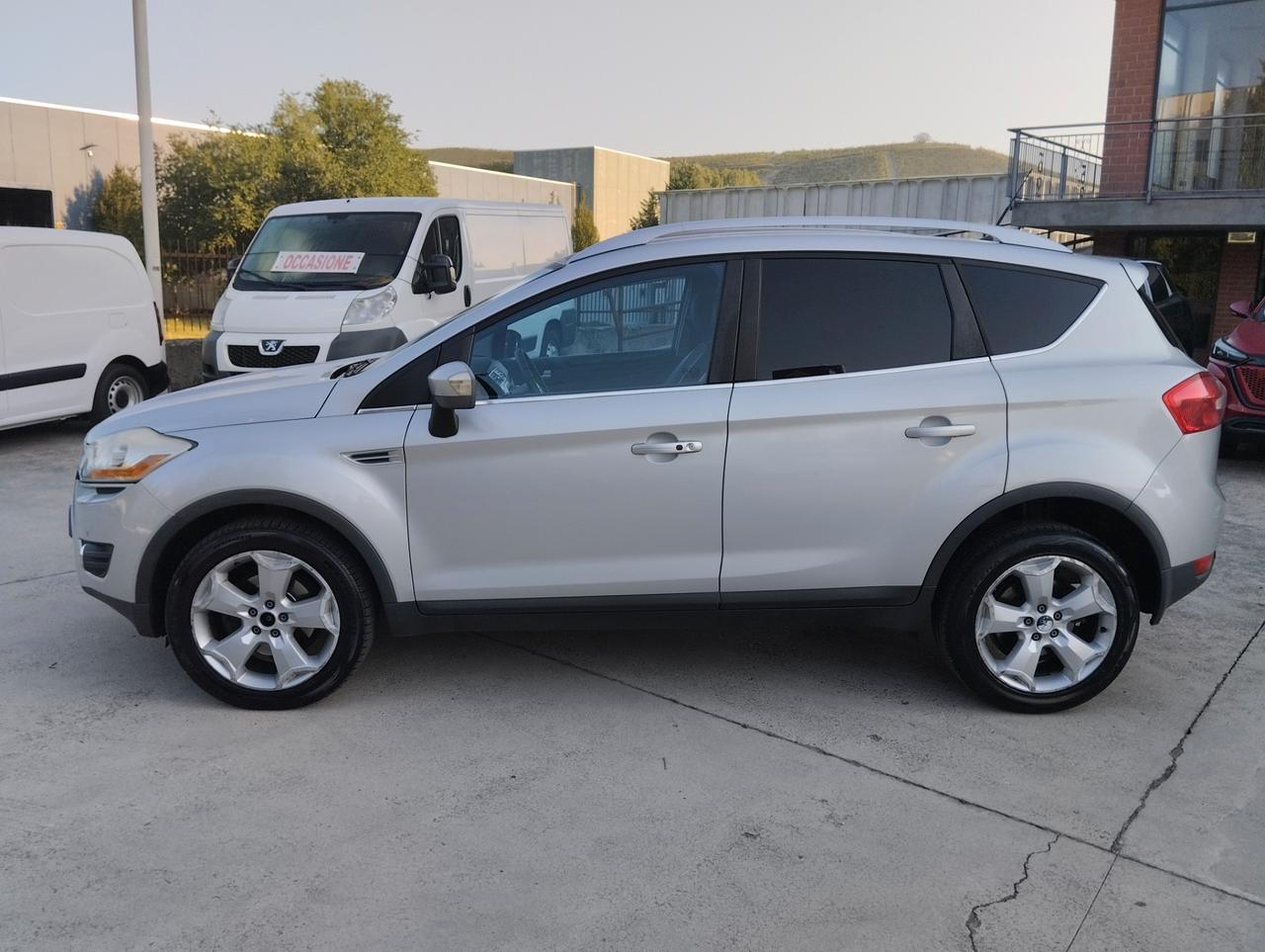 Ford Kuga 2.0 TDCi 136 CV 4WD Titanium DPF - PER COMMERCIANTI