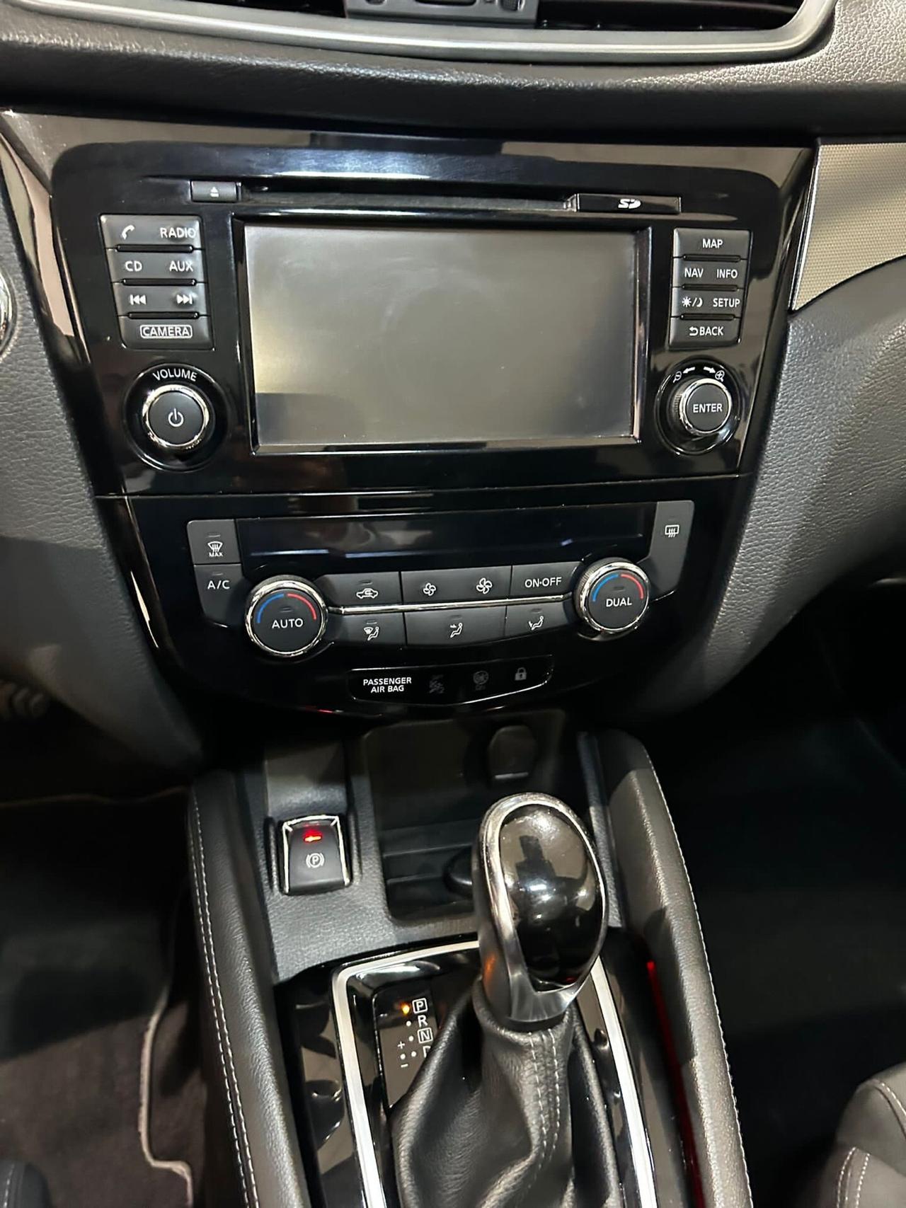 Nissan Qashqai 1.6 dci N-Connecta 130cv xtronic