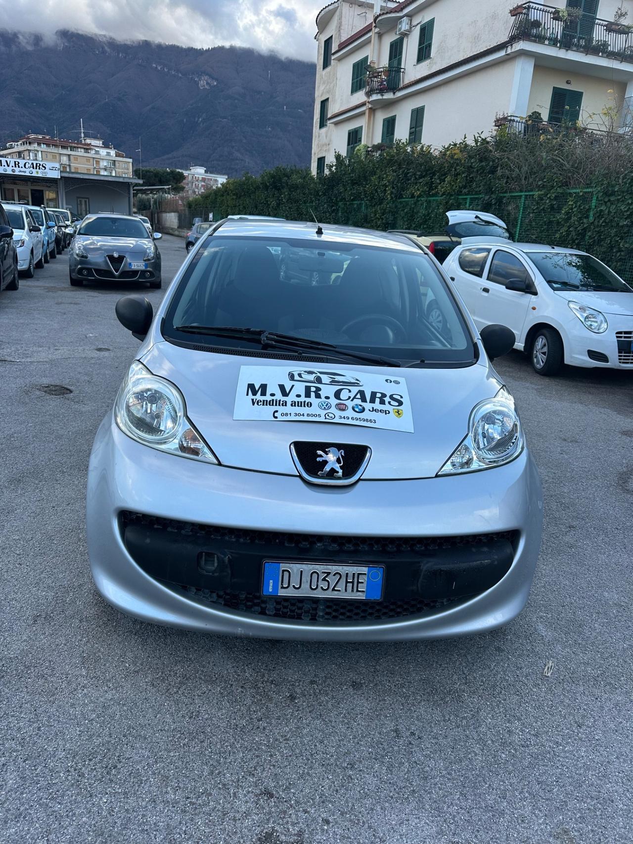 Peugeot 107 1.0 68CV 3p. Desir