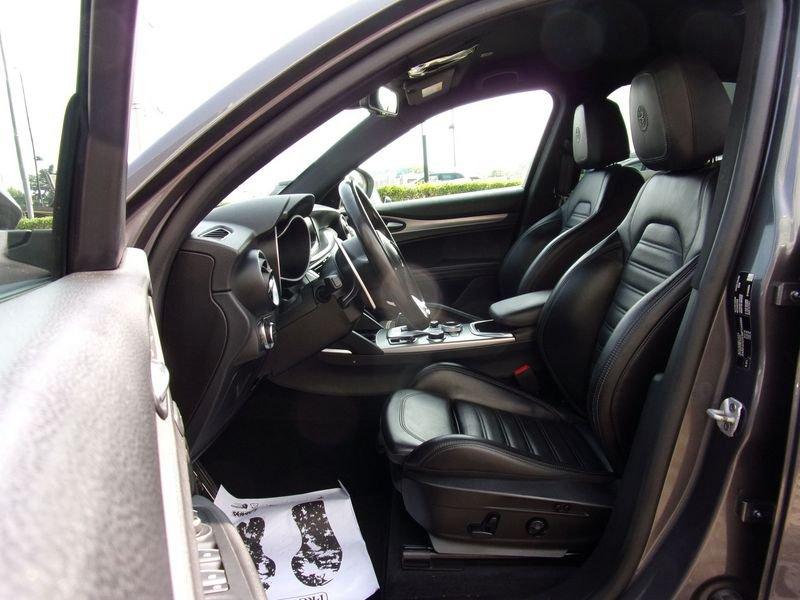 Alfa Romeo Stelvio 2.2 Turbodiesel 210 CV AT8 Q4 Veloce