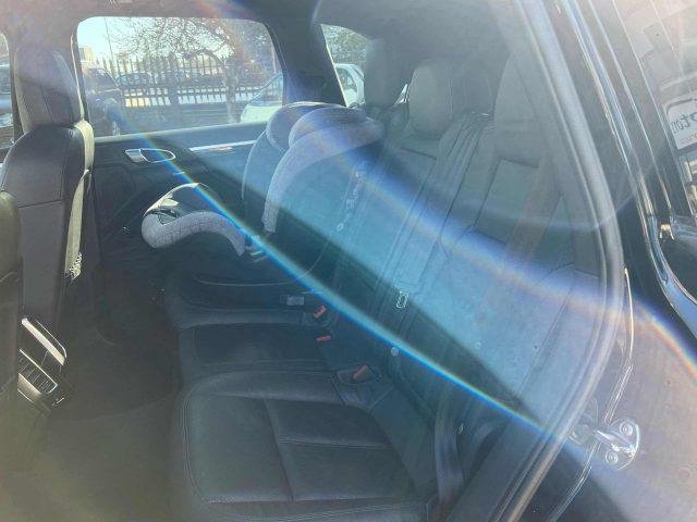 PORSCHE Cayenne 3.0 Diesel CON ROTTAMAZIONE