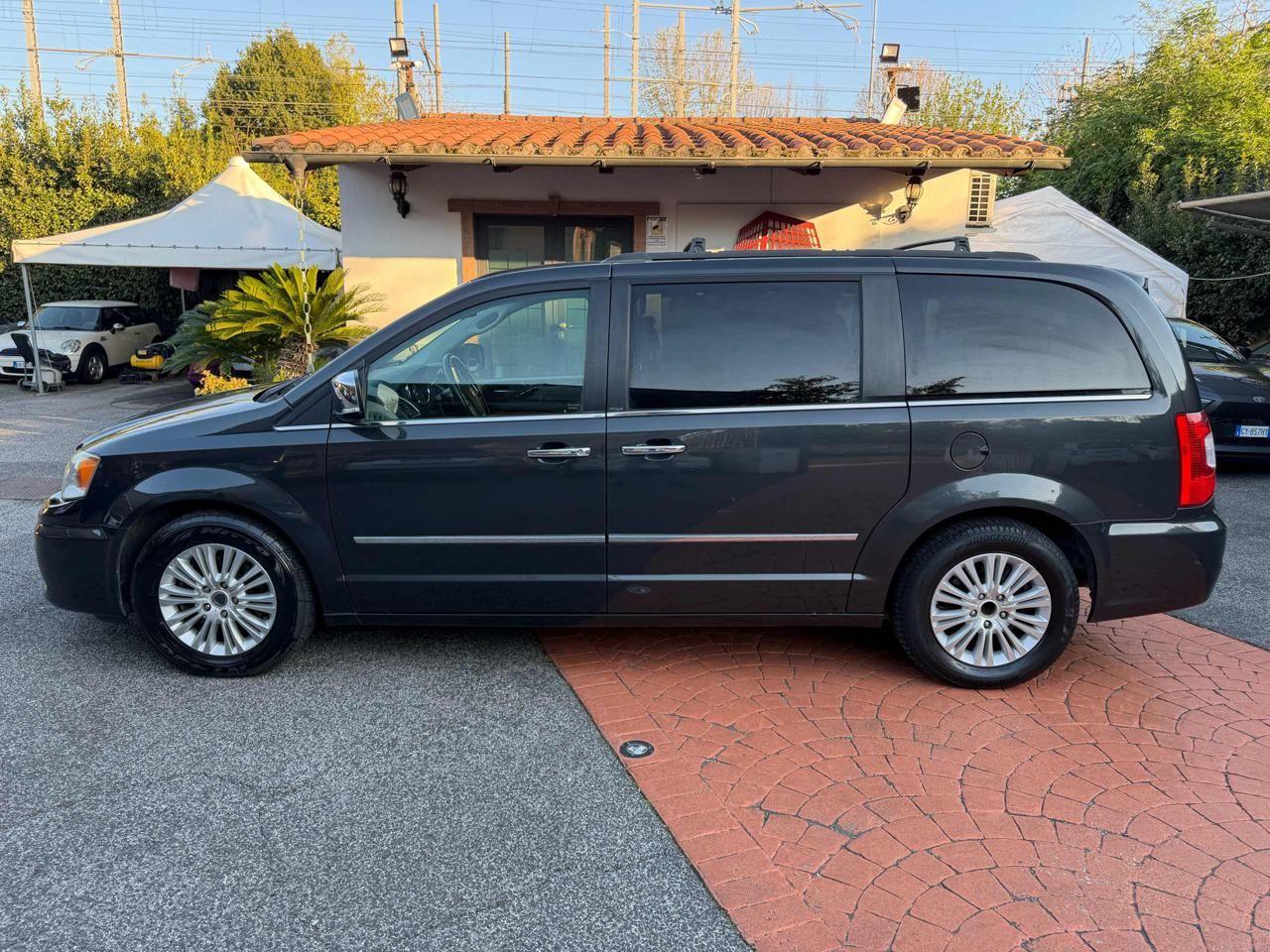 Lancia Voyager 2.8 Turbodiesel Platinum 163 CV MOTORE NUOVO! FULL