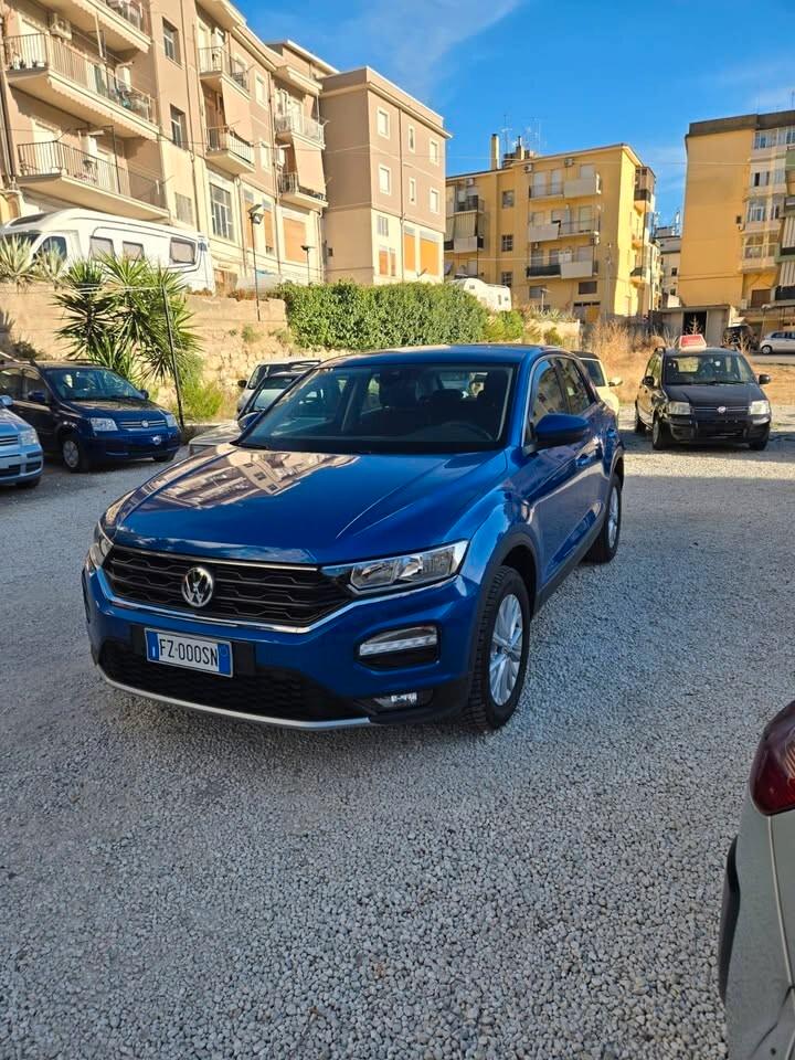 Volkswagen T-Roc 1.6 TDI SCR Business BlueMotion Technology