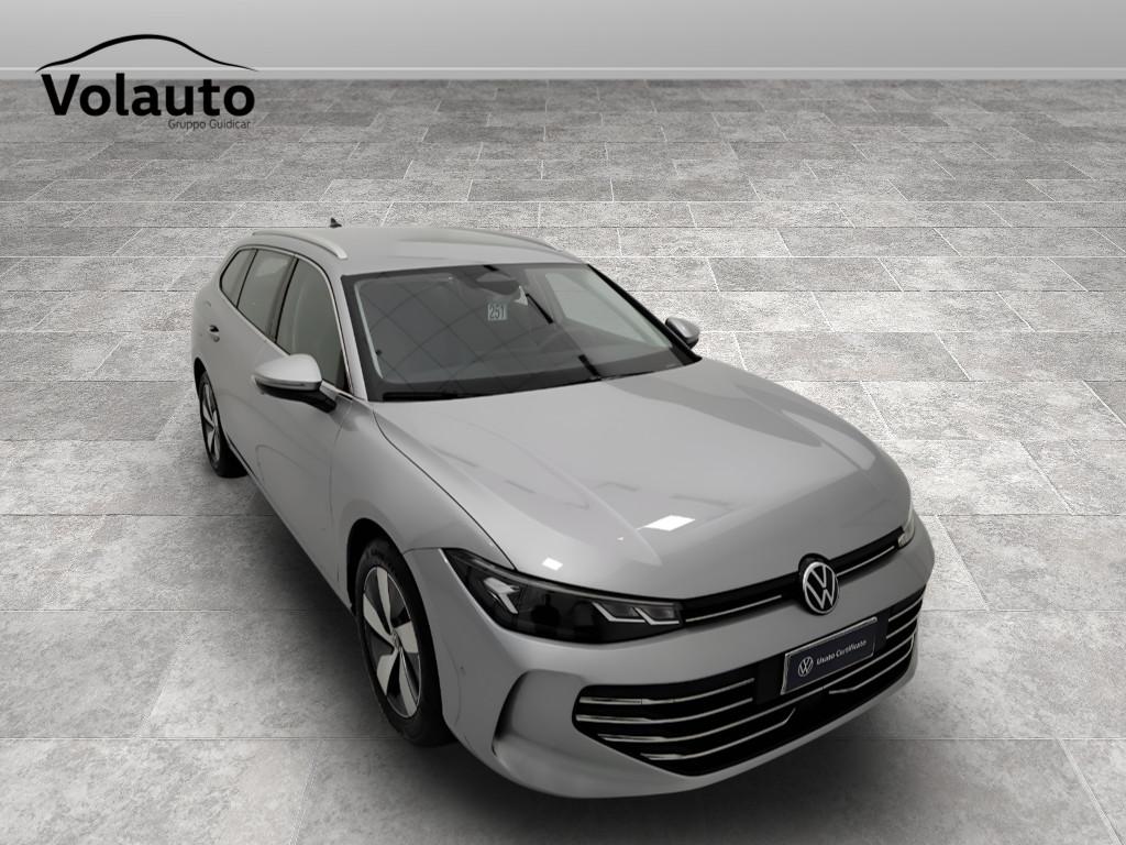 VOLKSWAGEN Passat IX 2024 - Passat 2.0 tdi scr Business 150cv dsg