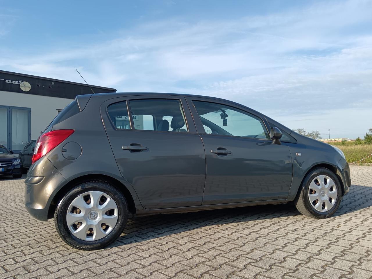 Opel Corsa 1.2 85CV 5 porte GPL-TECH Ecotec