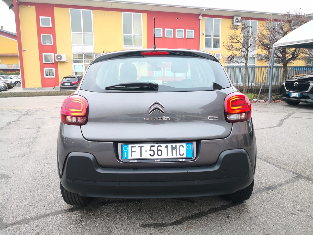 Citroen C3 1.5 BlueHDi 100 S&S Shine ***UNIPROPRIETARIO***