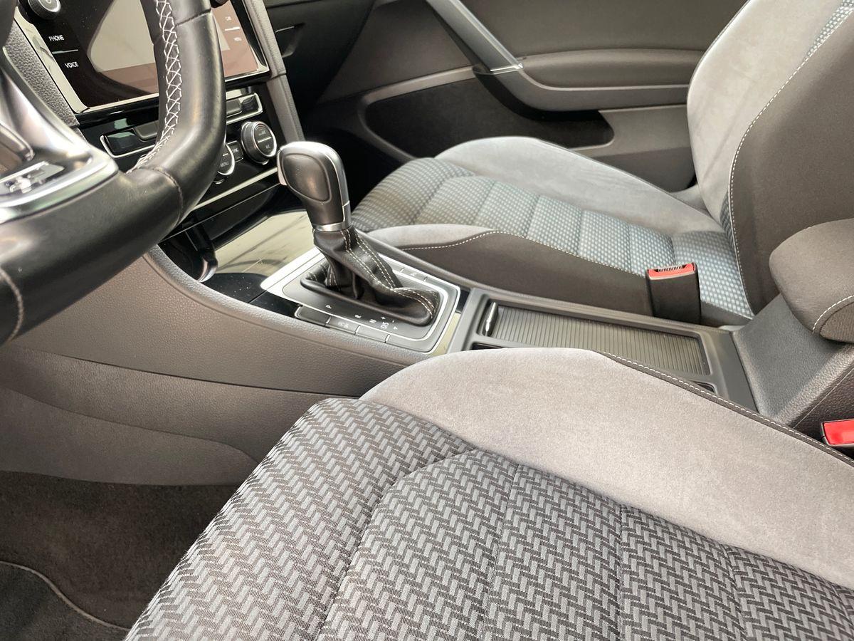 VOLKSWAGEN Golf VII 2017 5p - Golf 5p 1.5 tsi Sport 150cv dsg