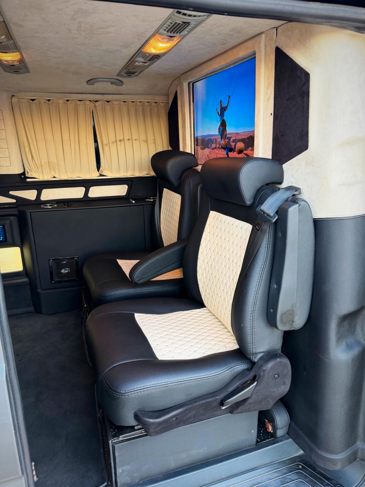 Volkswagen Caravelle 2.0 TDI 150CV PC Comfortline