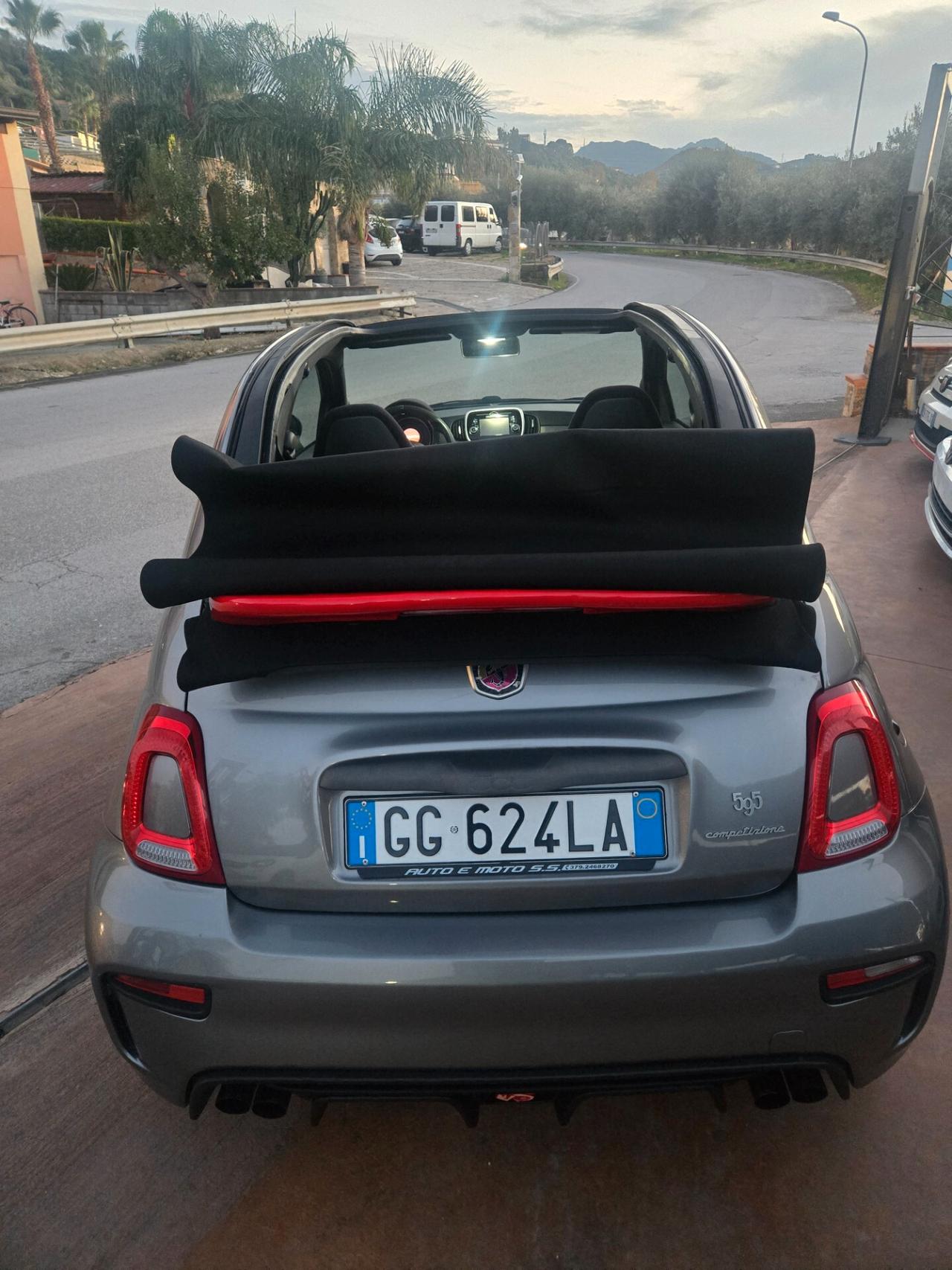 Abarth 595 C 1.4 Turbo T-Jet 180 CV Competizione