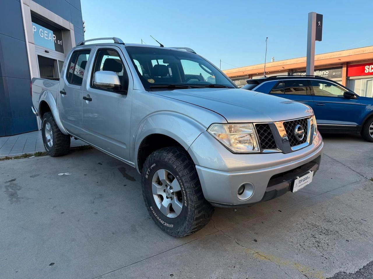 Nissan Navara 2.5 dCi 4 porte Double Cab Sport