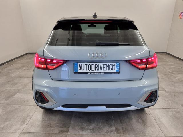 AUDI A1 citycarver 30 TFSI
