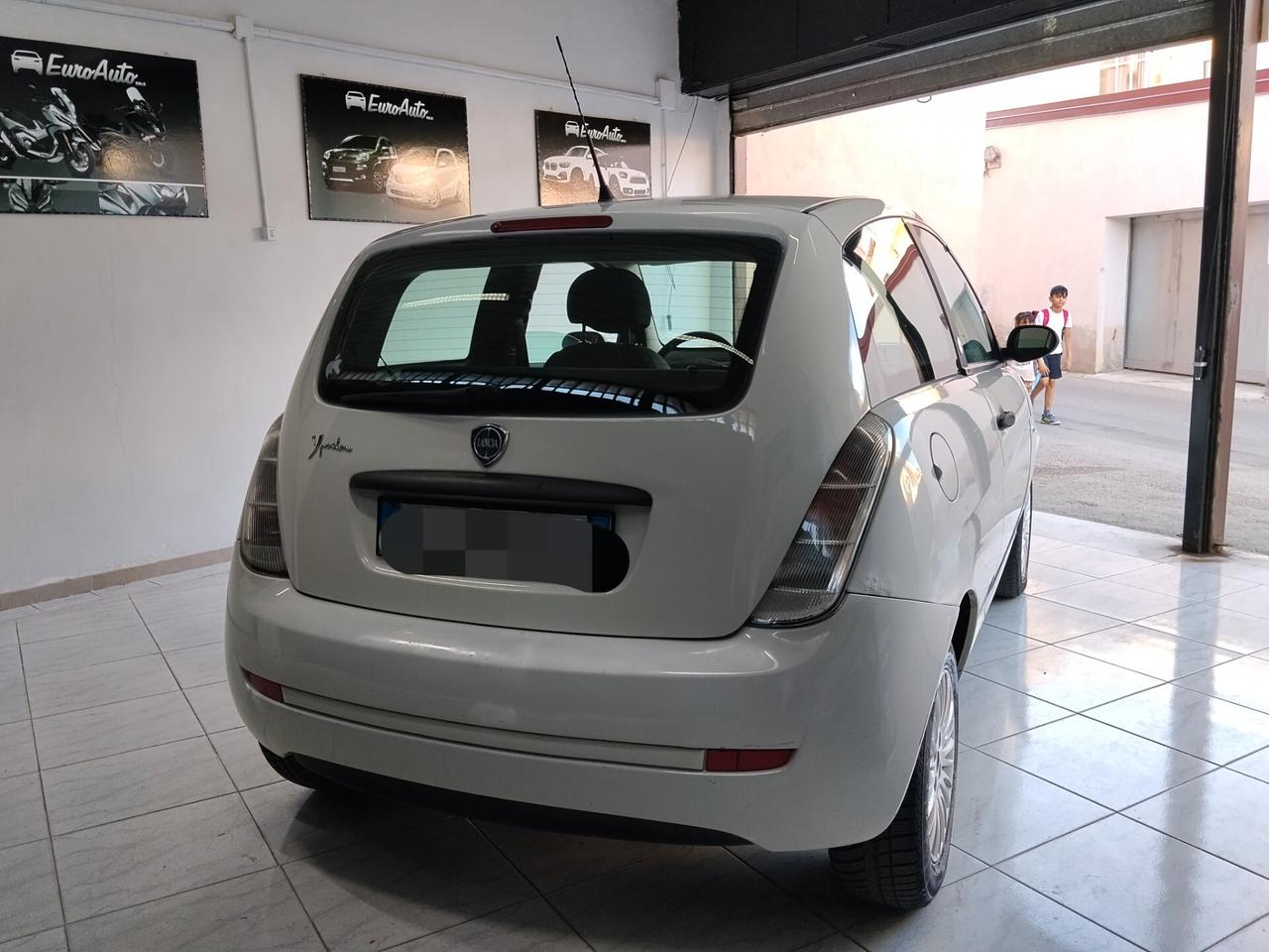 Lancia Ypsilon 1.4 benz/GPL CON GARANZIA