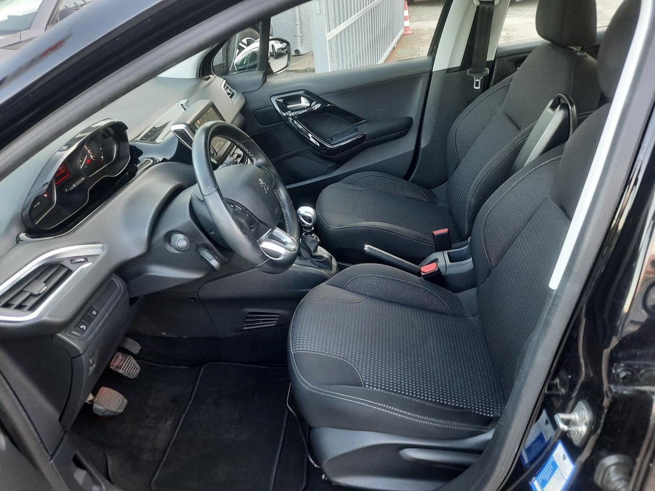 Peugeot 208 BlueHDi 100 S&S 5 porte Allure