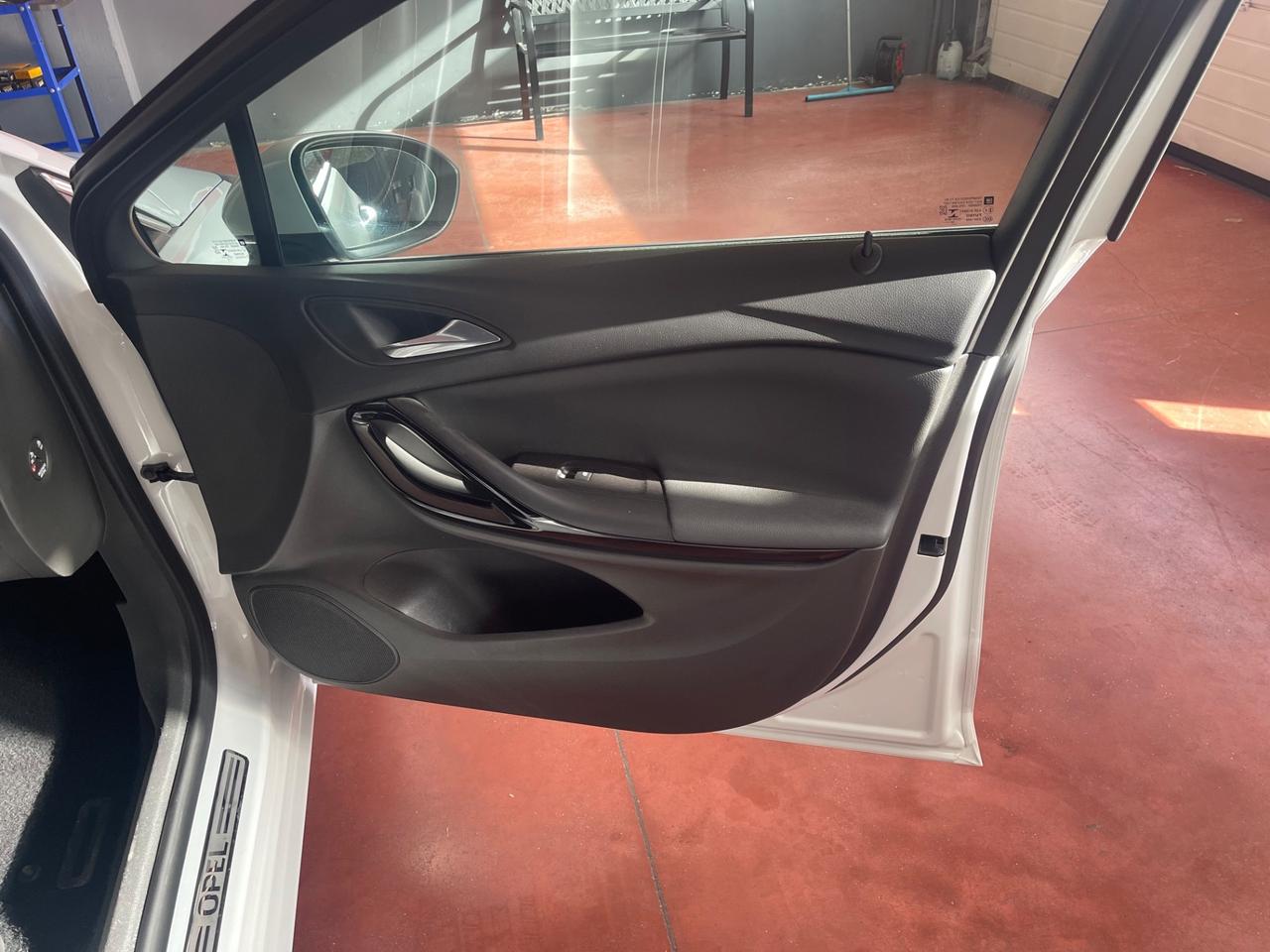 Opel Astra 1.6 CDTi 110CV Start&Stop 5 porte Innovation
