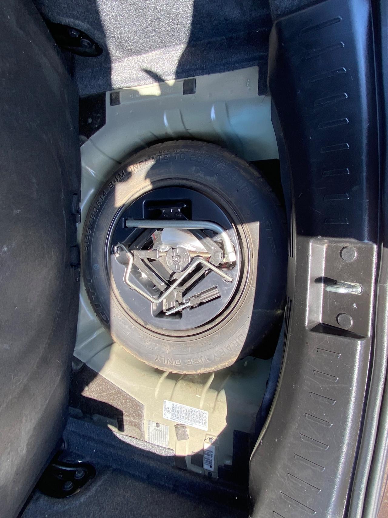 Lancia Ypsilon 1.2 69 CV Unyca UNICO PROPIETARIO,NEOPATENTATI