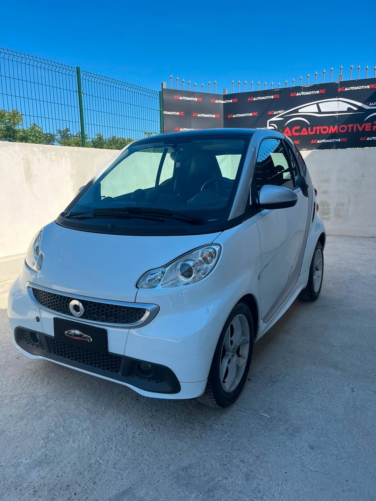 Smart ForTwo 1000 62 kW coupé pulse