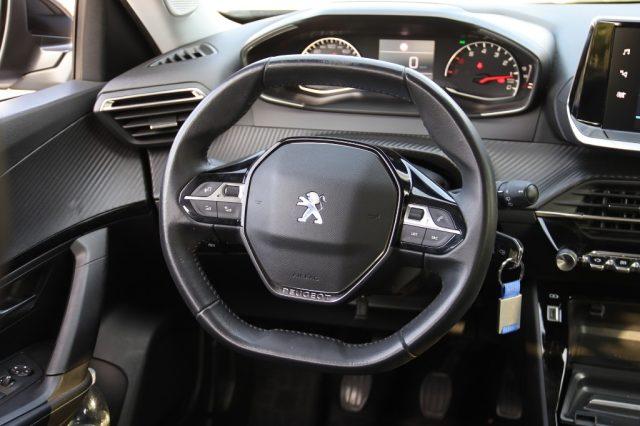 PEUGEOT 2008 BlueHDi 110 S&S Allure