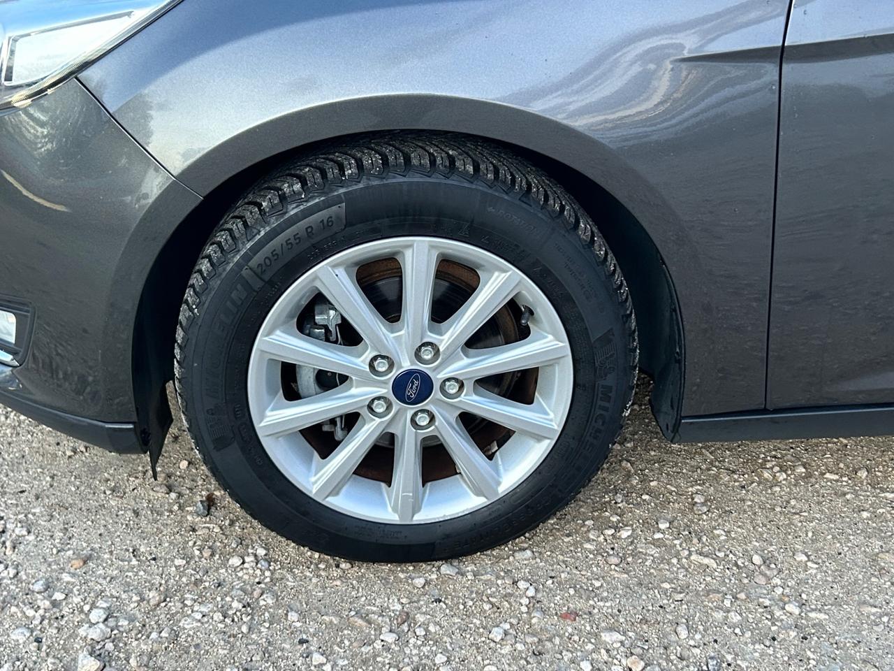 Ford Focus 1.6 120 CV GPL Titanium